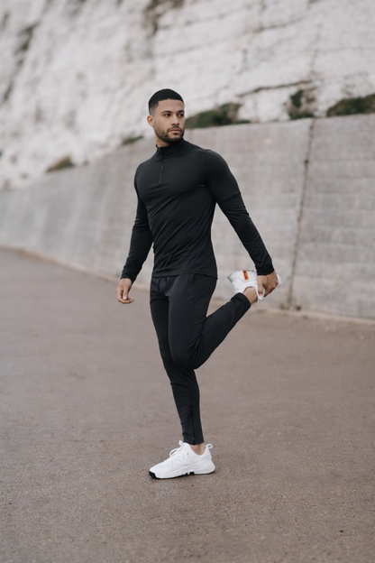 SHARP ACTIVE HALF-ZIP