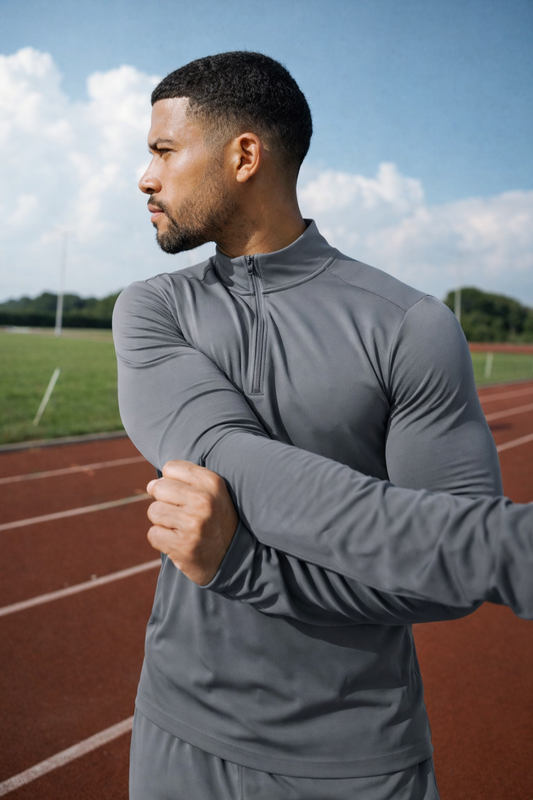 SHARP ACTIVE HALF-ZIP